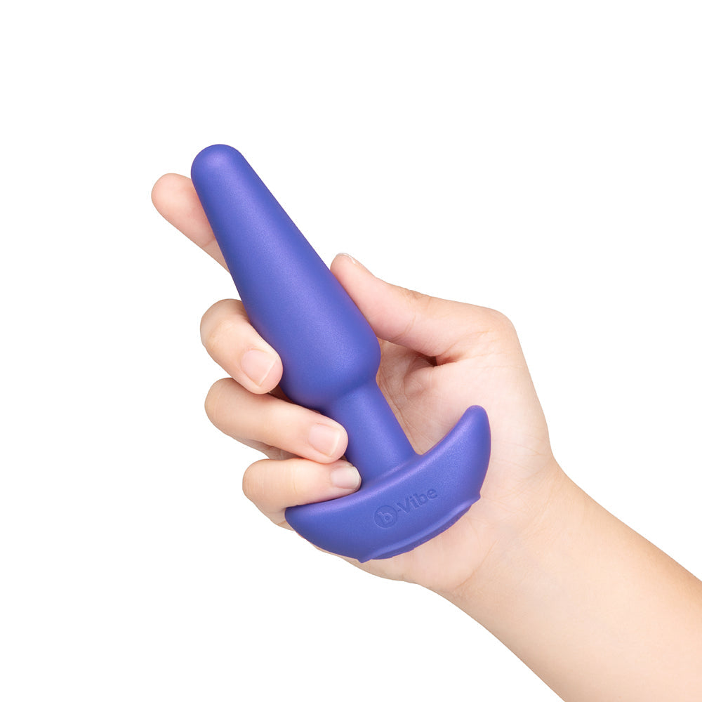 b-Vibe Shake Vibrating Silicone Plug