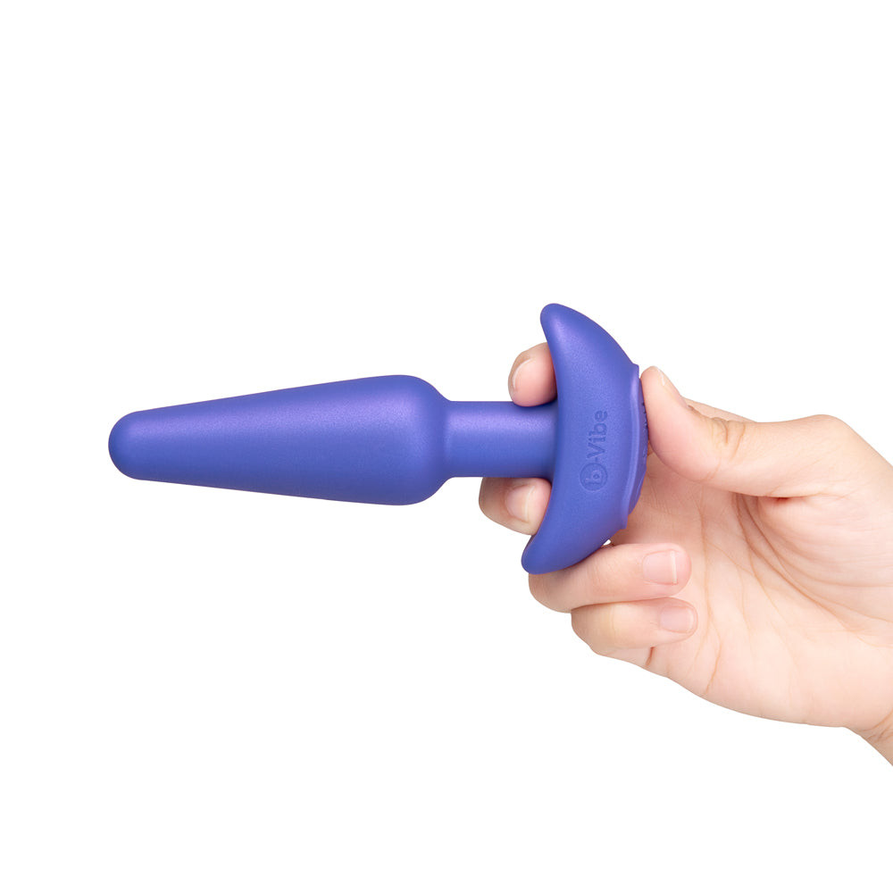 b-Vibe Shake Vibrating Silicone Plug
