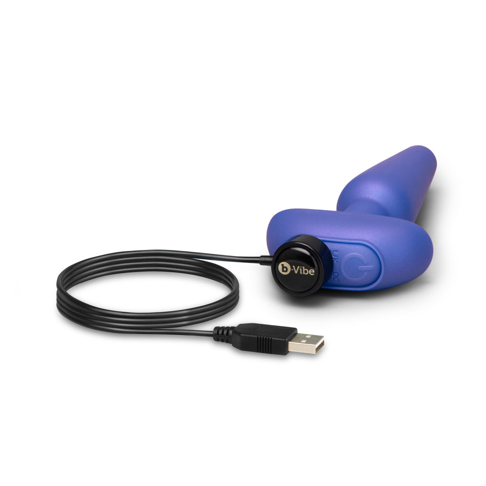 b-Vibe Shake Vibrating Silicone Plug