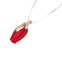 TPC Patina Vibrating Rose Necklace